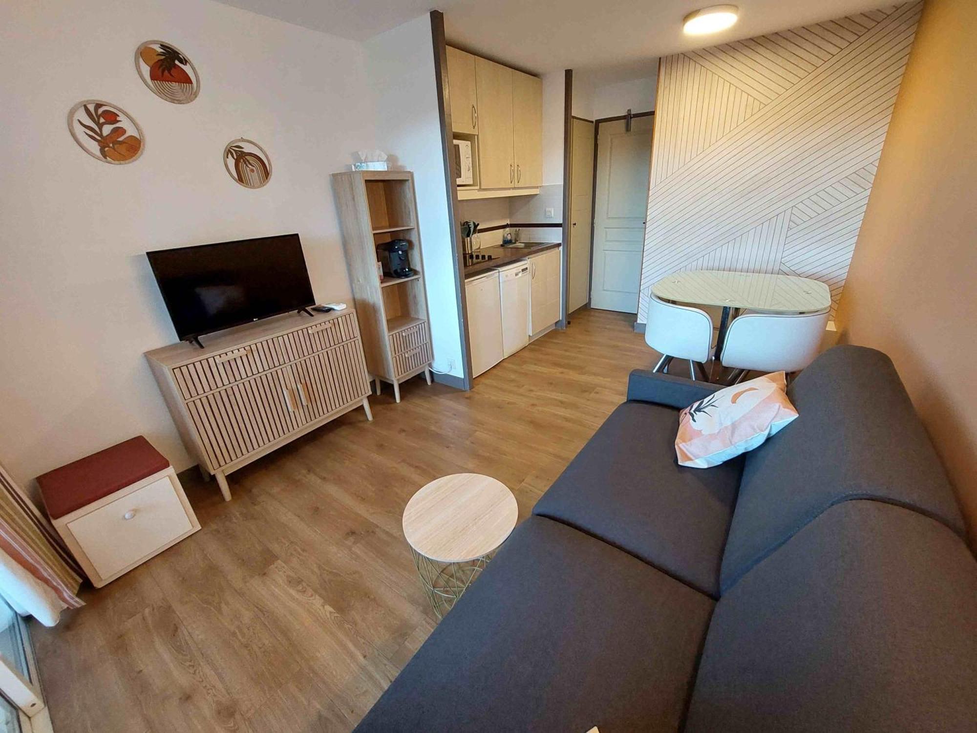 Cap Esterel Appartement Climatise Dans Le Centre Du Village Vacances Drammont Εξωτερικό φωτογραφία