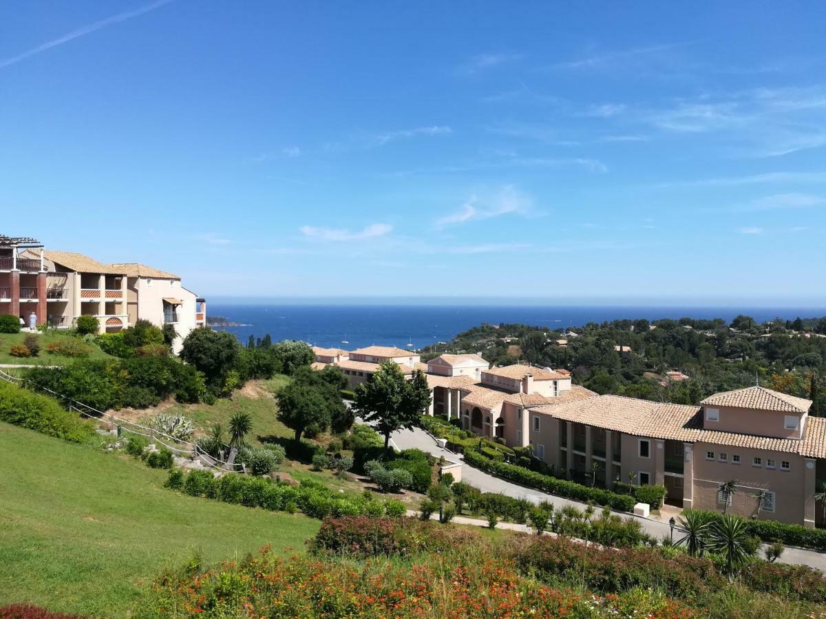 Cap Esterel Appartement Climatise Dans Le Centre Du Village Vacances Drammont Εξωτερικό φωτογραφία