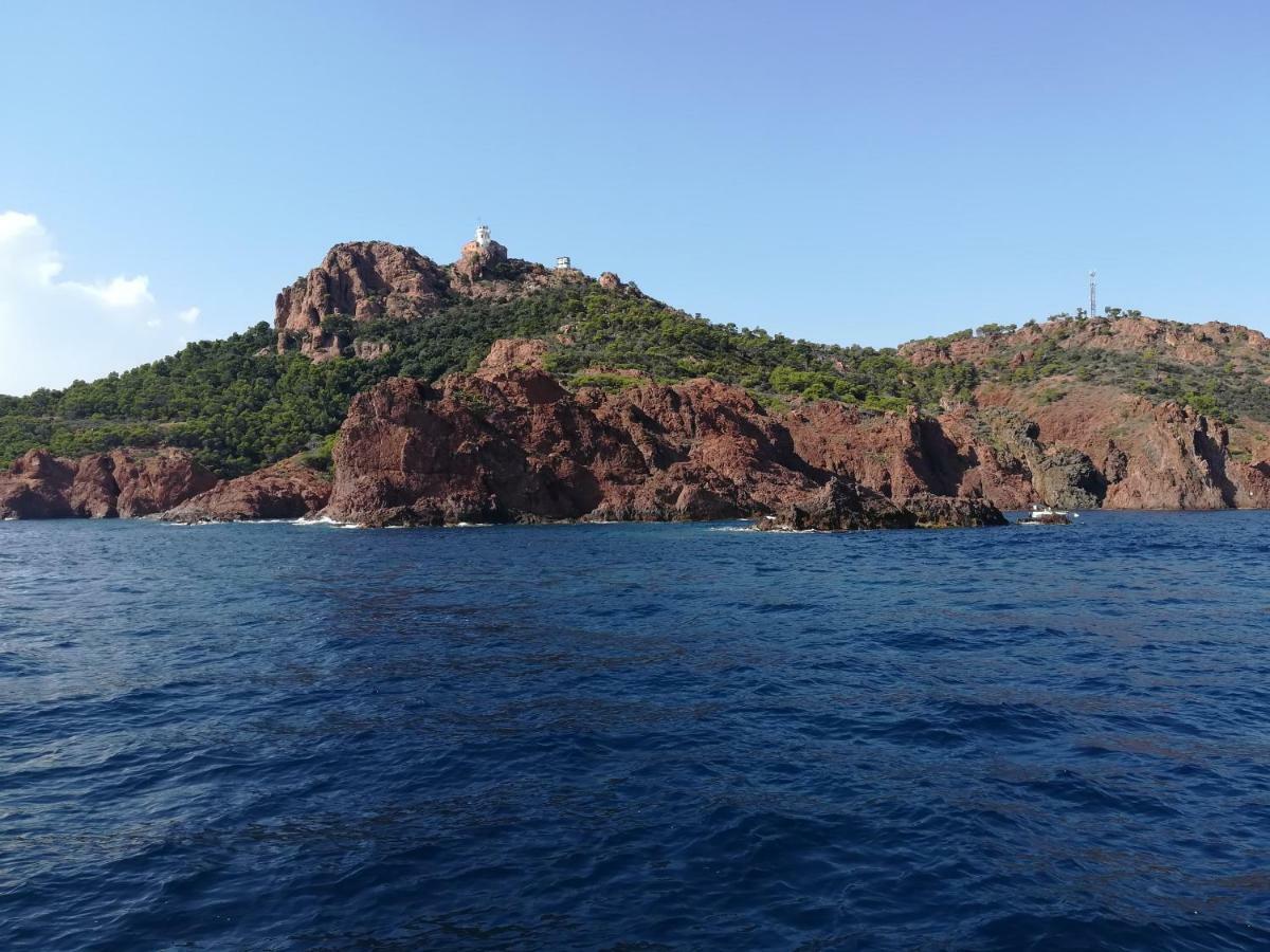 Cap Esterel Appartement Climatise Dans Le Centre Du Village Vacances Drammont Εξωτερικό φωτογραφία