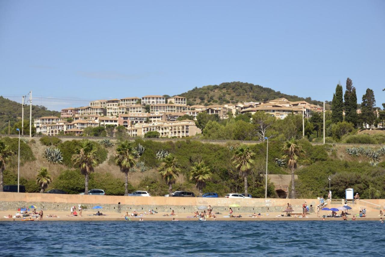 Cap Esterel Appartement Climatise Dans Le Centre Du Village Vacances Drammont Εξωτερικό φωτογραφία